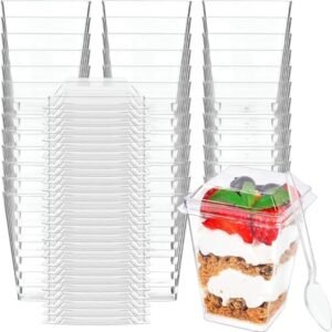 Zezzxu 100 Pack 5 oz Plastic Dessert Cups with Lids...